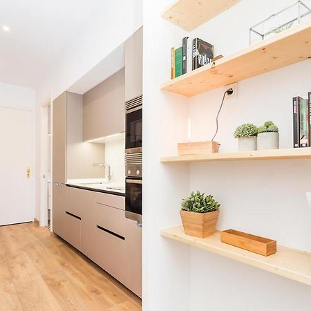 Cozy Apartment Close To Passeig De Gracia Barcelona Eksteriør billede